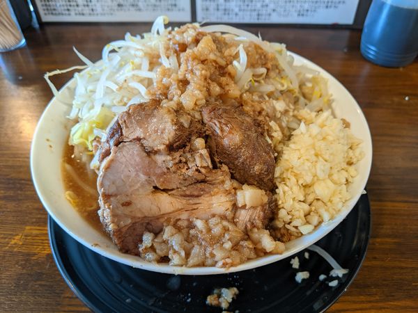 「ラーメン（ヤサイニンニクアブラ）」@道の途中の写真