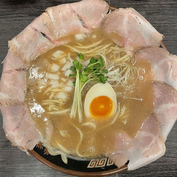 「魚豚骨ラーメン」@魚と豚と黒三兵 御徒町店の写真