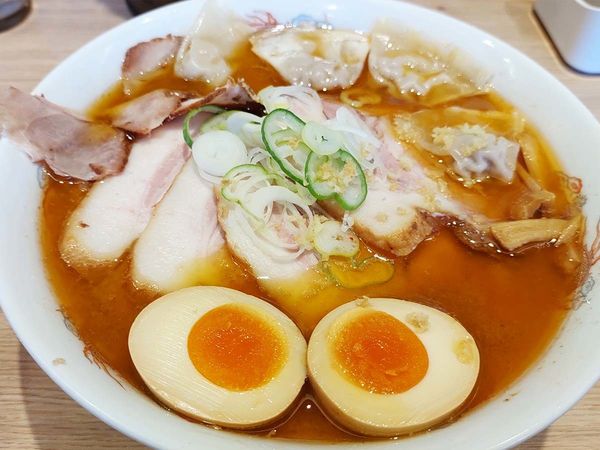 「味噌チャーシューメン（＋味玉＋ワンタン）」@さっぽろ純連 札幌本店の写真