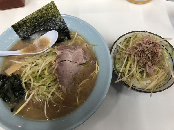 「ねぎ(並)770円➕ネギ飯200円」@◯つばき食堂の写真