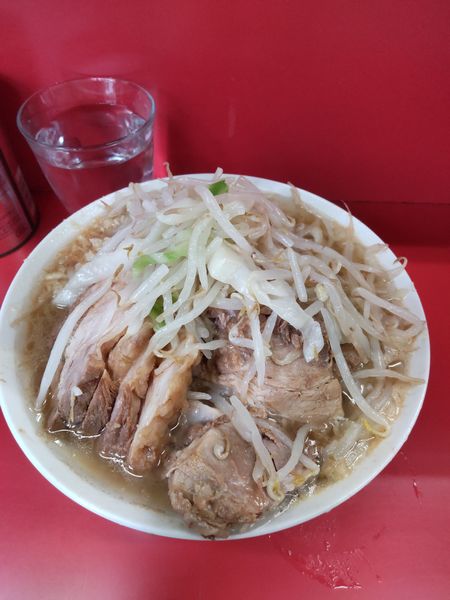 「ぶたラーメン ヤサイ、ニンニク少し」@ラーメン二郎 三田本店の写真