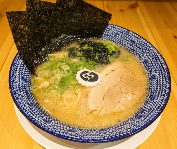 「生姜豚骨ラーメン【平日限定】」@フジヤマ55 イオン各務原店の写真