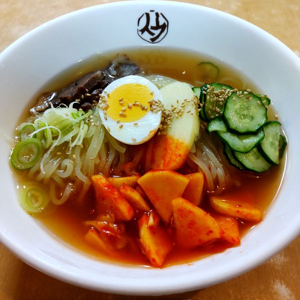 「平壌冷麺（￥860）」@平壌冷麺 食道園の写真