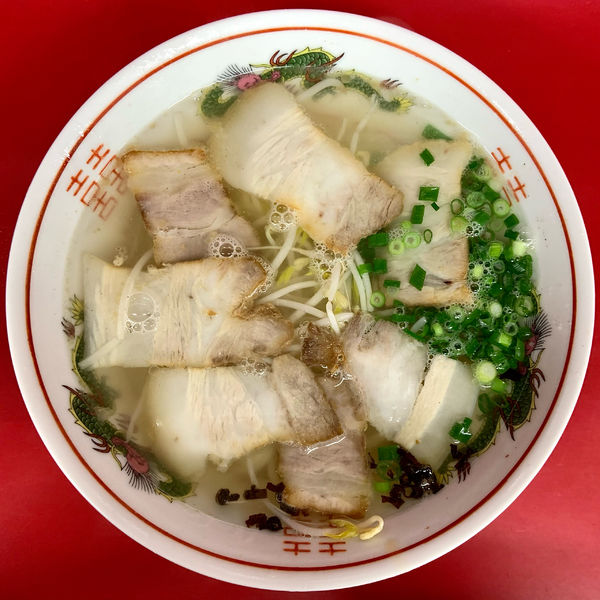 「ラーメン 中（450円）チャーシュー大もり（100円）」@のり一ラーメンの写真
