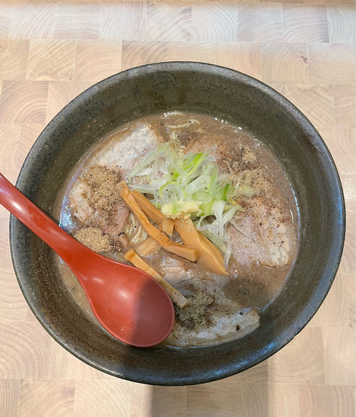 「でら煮干しラーメン」@にぼしらーめん88の写真
