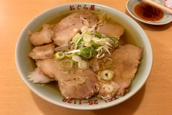 「チャーシューメン＋餃子＋生ビール」@おぐら屋の写真