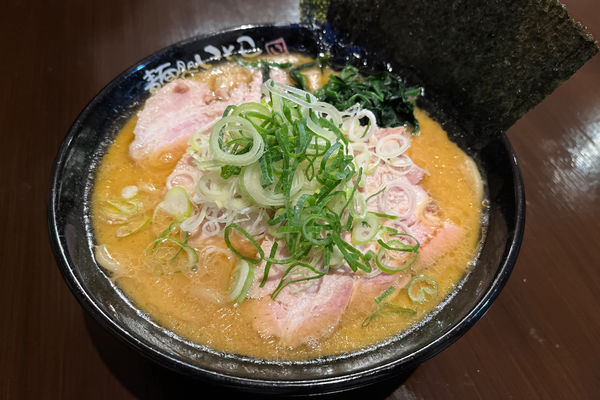 「チャーシューメン(しょうゆ)980円」@麺処 いとこ 鶴ヶ島店の写真