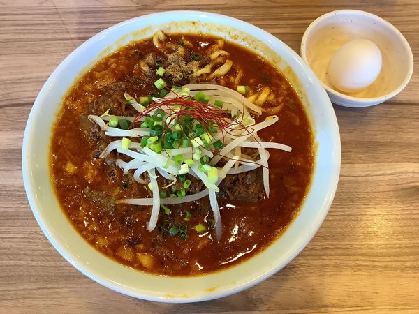 「【限定】辛味噌ホルモンラーメン」@くじら食堂 nonowa東小金井店の写真