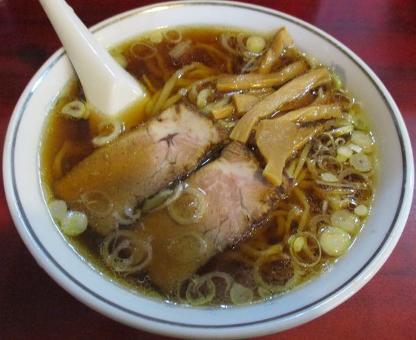 「らーめん　900円」@十八番の写真