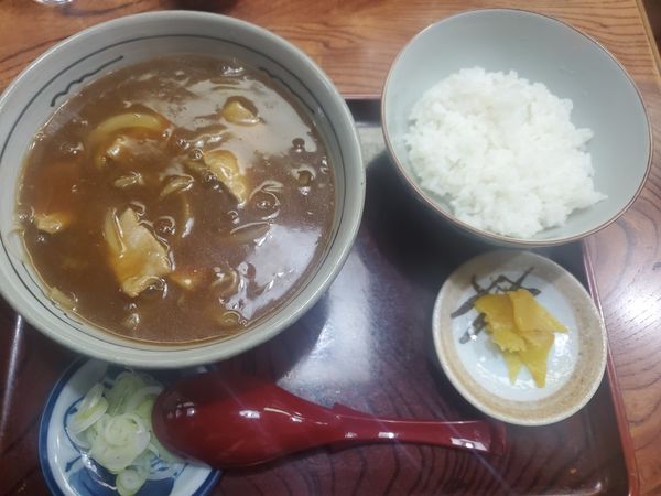 「カレー南蛮そば950円＋半ライス100円」@更科丸屋の写真