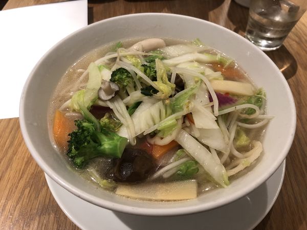 「野菜タンメン 1,078円」@中国家郷菜 梅梅 日比谷シャンテの写真