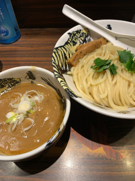 「ど！！濃厚つけ麺 中盛」@麺屋武蔵 鷹虎の写真