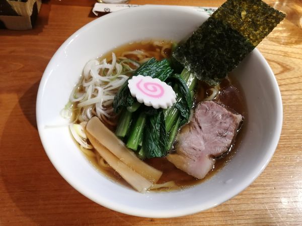 「らぁめん　小　540円　サービス江戸菜」@神田らぁめん 悠 HARUKAの写真