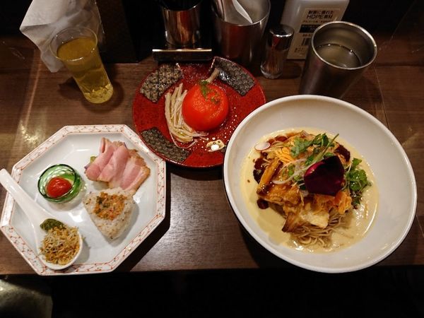 「八咫烏 和麺 穴子と山椒 未公開のエクスペリエンスヌードル」@八咫烏の写真