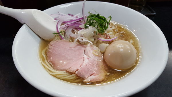 「味玉塩そば 880円」@麺処 晴の写真