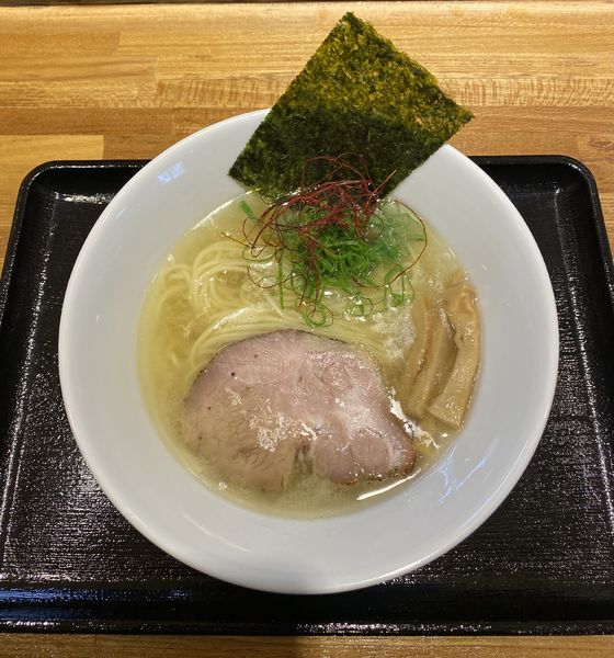 「塩らーめん」@麺ゃ みくりの写真