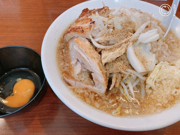 「ラーメン＋アブリチャーシュー」@メガガンジャの写真