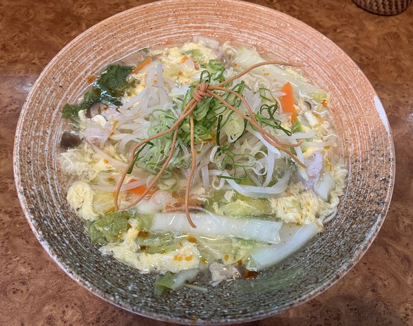 「玉子冬らーめん 900円」@LOVE&SALT らーめん味やの写真