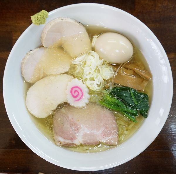 「手揉み塩ラーメン＋味玉＋鶏チャー2枚」@麺処 むら井の写真