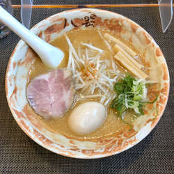 味噌ラーメン、味玉