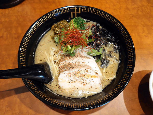 「限定 牡蠣のスパイスラー麺」@スパイス・ラー麺 卍力 秋葉原店の写真