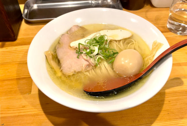 「塩そば」@自家製麺 竜葵の写真