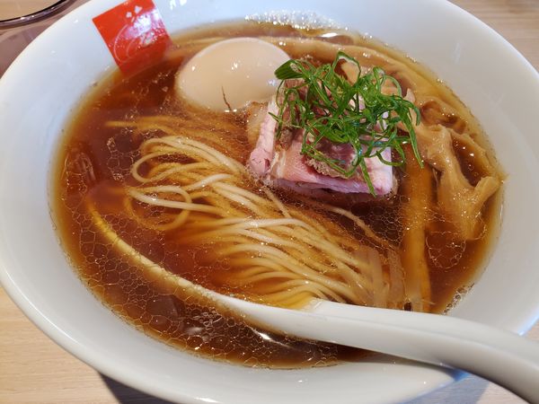 「特製煮干し中華そば」@煮干中華そば ハナアオイの写真