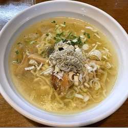 中華そば 塩（＋辛味噌ラーメン）