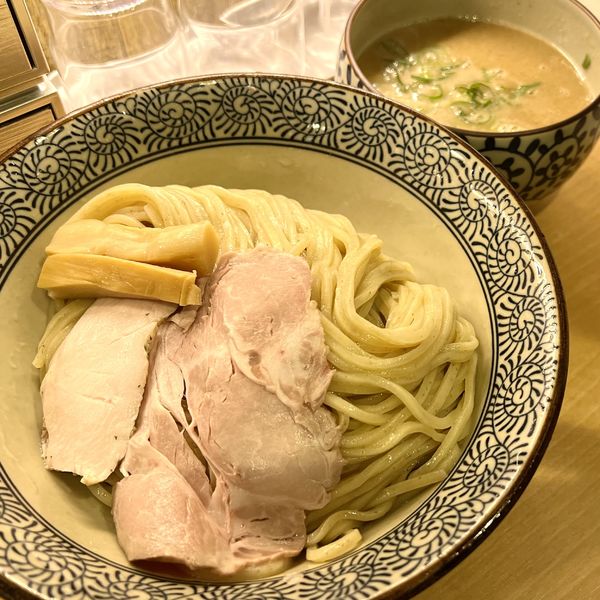 「濃厚つけ麺（大盛）」@濃厚鶏そば 葵の写真