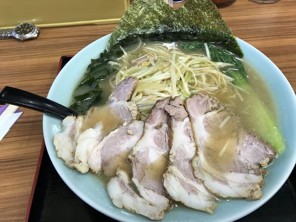 「ネギチャーシュー麺醤油」@ラーメンショップ 城東店の写真