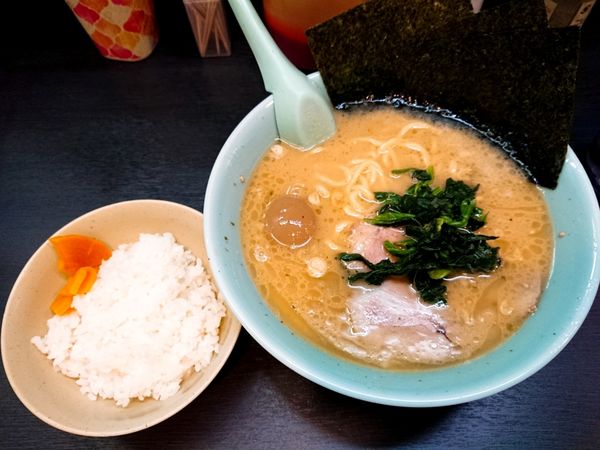 「ラーメン 並」@千家 上川井店の写真