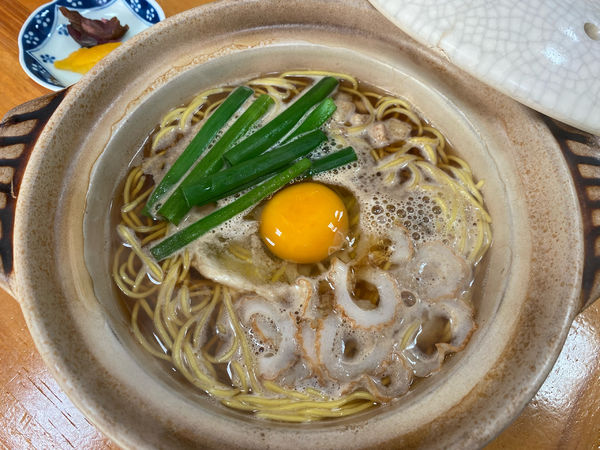 「鍋焼きラーメン 並」@鍋焼きラーメン千秋の写真