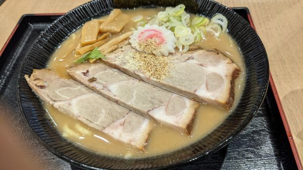 「濃厚チャーシュー中華そば」@茨城大勝軒の写真