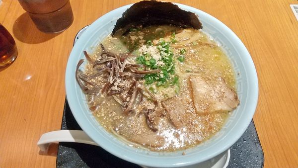 「天外天ラーメン950円」@天外天 東京ラーメンストリート店の写真