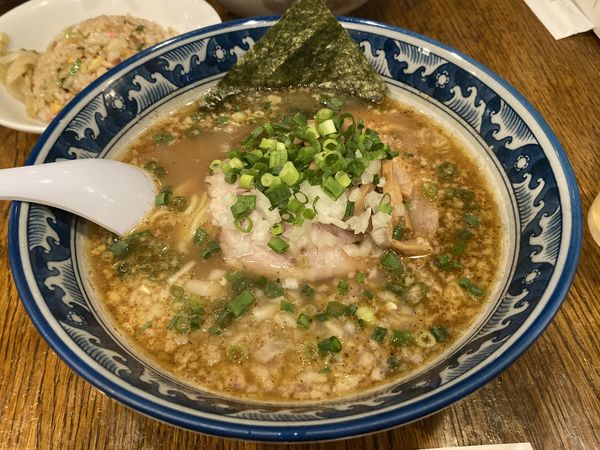 「スパイスラーメン」@麺僧 吉祥寺南口店の写真