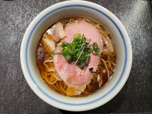 「REGULAR（太麺）、ライス」@駄目な隣人 新宿店の写真