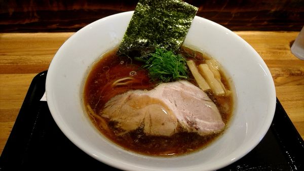 「醤油らーめん　900円」@麺ゃ みくりの写真