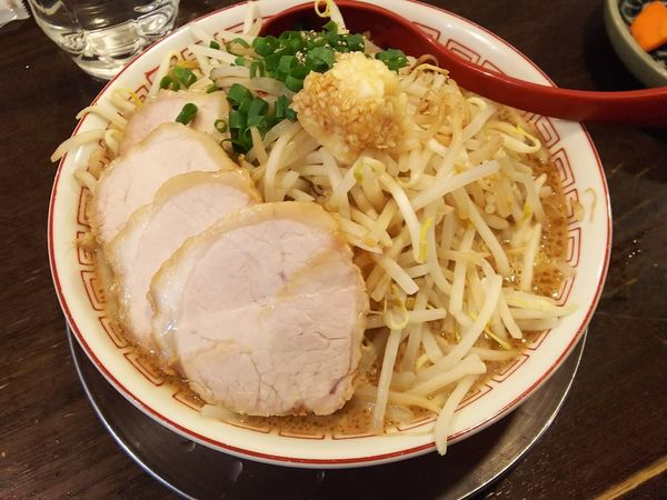 「家系感もある金二郎」@立ち呑み居酒屋 金町製麺の写真