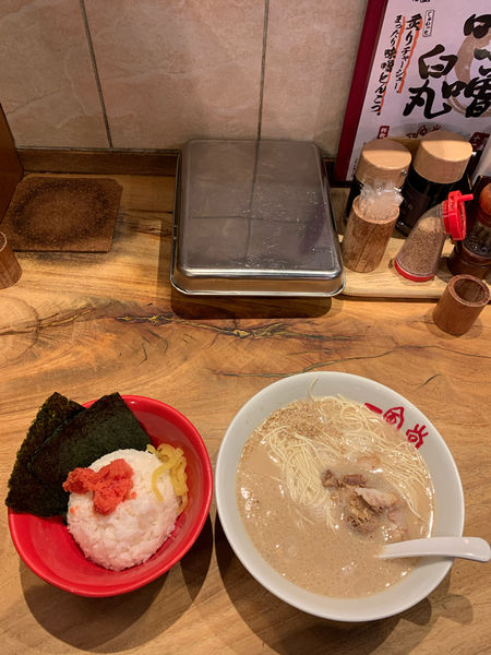 「10時〜11時限定 朝定食B ラーメン＋海苔明太子ご飯（550円」@一風堂 高田馬場店の写真
