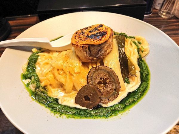 「アンコウのポワレと肝のソース ソース・ヴァン・ブラン」@稲荷屋の写真