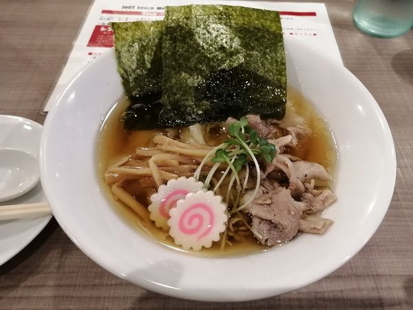 「丸鶏ラーメン　醤油　　750円」@ZeCT byLmの写真
