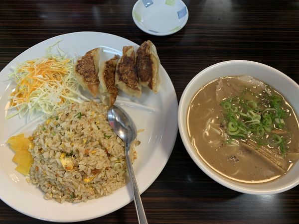 「ミニセット 980円」@中華そば 一久 新川店の写真