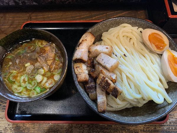 「つけめん(特製ﾄｯﾋﾟﾝｸﾞ)」@自家製麺 くをんの写真