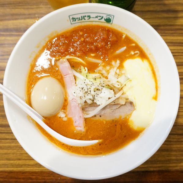 「味玉とまとらーめん＋チーズ＋ビール」@らーめん カッパハウスの写真