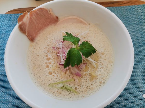 「味玉なし鶏白湯」@空飛ぶ福のとりの写真