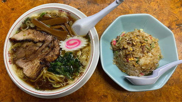 「生姜醤油ラーメン」@かし亀の写真