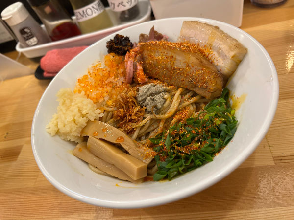 「辛まぜそば」@煮干らーめん 川むらの写真