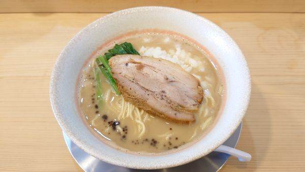 「【限定】鶏白湯（Level5） 800円」@中華そば すばる食堂の写真