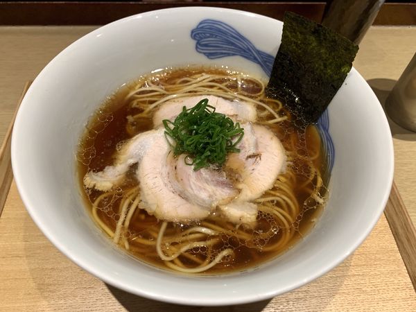 「醤油らぁ麺1050円」@NIPPON RAMEN 凛 TOKYOの写真