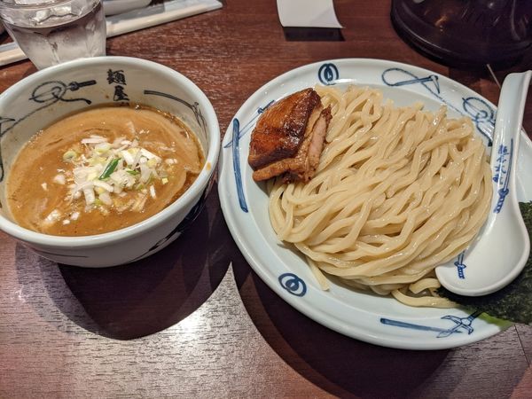 「濃厚つけ麺　中盛250㌘　950円」@創始麺屋武蔵の写真